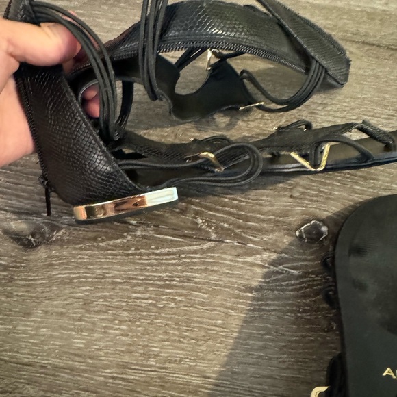 Aldo 8.5 tall gladiator black sandals - Picture 9 of 9